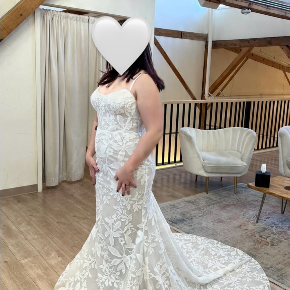Ensley - All Who Wander Wedding Dress